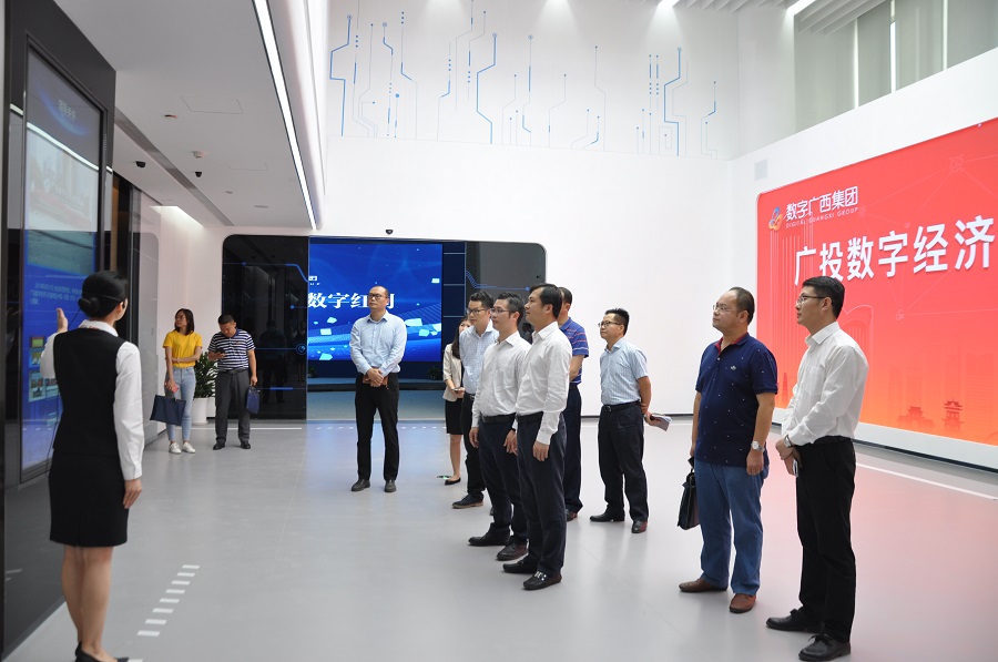 嘉峪关市良庆区党委书记施杰一行到币赢官网集团走访调研